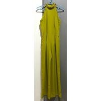 ราคา จั๊มขายาวแขนกุดสีเหลืองคอประดับด้วยพลอย ป้าย ramsita ผ้าไหมอิตาลี เอวสม็อคมีกระเป๋า อก34เอว 28สะโพก42ไหล่เป้า30ยาว56นิ้ว (27810765981)