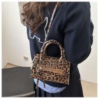 ราคา กระเป๋าถือผู้หญิงพิมพ์ลายเสือดาวเรียบง่ายมีสไตล์ (28871406202)