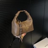 ราคา แฟชั่นย้อนยุคน้ำมันขี้ผึ้งความจุขนาดใหญ่กระเป๋าสะพายของผู้หญิง (27718479172)