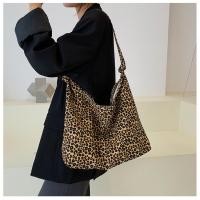 ราคา กระเป๋าสะพายไหล่สตรีพิมพ์ลายเสือดาวโครเมี่ยมแปลกใหม่ทันสมัย (27621801329)