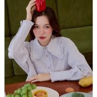 ราคา ใช้โค้ดคุ้มลดเพิ่ม 30 เสื้อเชิ้ตโอเวอร์ไซส์แต่งระบาย พร้อมโบว์กุหลาบถอดได้ onnich Marie Oversized Shirt สีเทา (28815999369)