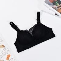 ราคา เสื้อใน UD 1500 บราแฟชั่นไซส์ใหญ่ คัพ C ไม่มีห่วงเหล็ก มีฟองน้ำ ตะขอสามแถว ใส่สบาย ไซส์ 38 44 (23180339189)