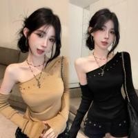 ราคา Jenny พร้อมส่ง เสื้อไหมพรมเปิดไหล่ เสื้อครอป เอวลอย เปิดไหล่ข้างเดียว ผ้ายืดได้ดี แต่งเพชรรอบๆ สไตล์เกาหลีเซ็กซี่ผู้หญิง (24637801815)