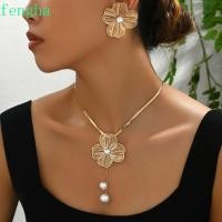 ราคา ชุดเครื่องประดับสำหรับผู้หญิง สร้อยคอมุกและต่างหูกลีบ꽃 สไตล์โรแมนติกจาก material ทองแดงหรูหรา (43860595972)