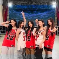 ราคา Newjeans X NBA CHICAGO BULLS เสื้อบาสเก็ตบอล (40202968647)