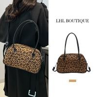 ราคา LHL BOUTIQUE leopard bag กระเป๋าสะพายข้าง ลายเสือดาว แฟชั่น ผู้หญิง สวยๆ (29666659999)