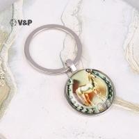 ราคา V P 2026 Zodiac ปีม้ารูปแบบพวงกุญแจกระเป๋าแฟชั่นอุปกรณ์เสริมจี้รถตกแต่งบ้านสัตว์เครื่องประดับพวงกุญแจของขวัญ (53950821953)