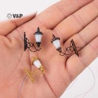 ราคา V P 1 87 Miniature LED Lamppost โคมไฟติดผนังรุ่น DIY Micro ภูมิทัศน์สถาปัตยกรรมรูปแบบ Street Vintage สําหรับรถไฟ (47250687787)