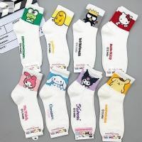 ราคา Cod Hello Kitty Medium Tube Socks Kuromi การ์ตูนสัตว์ถุงเท้า Kawaii Sanrio Melody ถุงเท้า Rosered สีดําสีขาวถุงเท้าสําหรับสาวผู้หญิงใหม่ (28664259399)