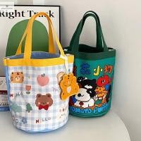 ราคา ปลาค็อด แบบพกพาลายสัตว์น่ารักกราฟฟิตีถังกระเป๋า อิน พิมพ์กระเป๋าทรงกระบอกผ้าใบกระเป๋าเบนโตะมือถือกล่องอาหารกลางวันกระเป๋าใ (28324145546)