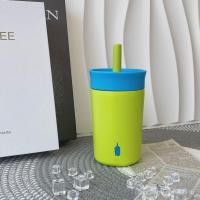 ราคา สิ่งที่ต้องมีสำหรับผู้ชื่นชอบกาแฟพิเศษ BlueBottle แก้วฟางขวดสีน้ำเงิน แก้วสแตนเลส 304 แบบหุ้มฉนวน ขนาด 12OZ แก้วพกพาขนาดเล็ก ดีไซน์ขวดน้ำสไตล์ชาแนล แนะนำโดยบาริสต้า 64T5 (40600895979)