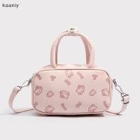 ราคา กระเป๋าข้าง Hello Kitty พิมพ์ดอกไม้สีชมพู สำหรับสะพายไหล่และครอสบอดี้ ใหม่ปี 2025 (46100983658)