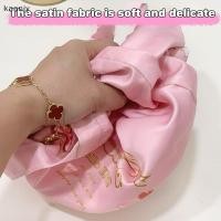 ราคา KAN Kawaii Sanrio Hello Kitty กระเป๋าถือ Cinnamoroll Kuromi Melody Bowknot ซาตินกระเป๋าเครื่องสําอางซิปถุงเก็บถุงอาหารกลางวัน FXH (42923772428)