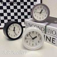 ราคา เรียบง่าย เรียบง่าย นาฬิกาปลุกห้องนอนข้างเตียงนาฬิกาตั้งโต๊ะนาฬิกาอิเล็กทรอนิกส์ปิดเสียงนาฬิกาตั้งโต๊ะตั้งโต๊ะนักเรียนชั้นประถมศึก (42614927918)