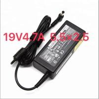 ราคา อะแดปเตอร์แปลงไฟสำหรับโน๊ตบุ๊ค ASUS 90W A40J A42J X42J K42J 19V 4 74A 5 5 2 5 (42568077922)