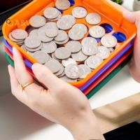ราคา A W 1 ชุด 4 ถาดคัดแยกเหรียญรหัสสี ถาดคัดแยกเหรียญสีและเคาน์เตอร์เหรียญสําหรับการเรียงลําดับเหรียญใหม่ (43967566666)