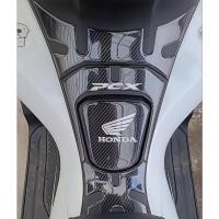 ราคา 3D คาร์บอนไฟเบอร์การใช้หมวกสติกเกอร์ด้านข้างสําหรับ Honda PCX125 PCX150 อุปกรณ์ตกแต่งรถจักรยานยนต์และอุปกรณ์เสริมป้องกัน (41820445512)