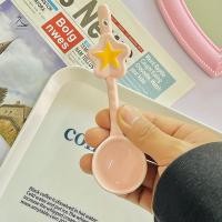 ราคา HSSL Star ช้อนเซรามิคสีชมพู Magical Girl Heart ขนมหวานช้อนกาแฟการ์ตูนช้อนข้าว MCL7717 (43575044156)