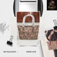 ราคา สินค้าขายดี Factory กระเป๋าทรง Tote ลายแคนวาสพร้อมลายเชอร์รี่ ดีไซน์สุดชิค (55351054415)