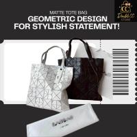 ราคา Matte Tote Bag Geometric Design for Stylish Statement กระเป๋าโท้ทสุดเก๋ ส่งฟรี (41204444627)