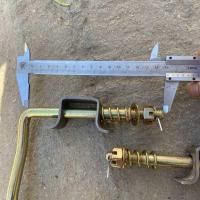 ราคา สามล้อประตูตะขอรถบรรทุก ราง ตะขอช่องจับตะขอเจ็ดตัวอักษรรถยนต์ไฟฟ้าล็อคประตูหัวเข็มขัด12มือจับประตูหนา 77โร (47300292387)