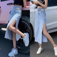 ราคา พร้อมส่ง กระโปรงยีนส์ เอวสูงเว้าข้าง กระโปรงยีนยาว ทรงเอ ผ่าข้าง สําหรับผู้หญิง สีฟ้าอ่อน แมทช์ได้ทุกลุค สไตล์เกาหลี (25226050613)