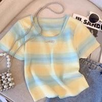 ราคา เสื้อยืดแขนสั้นผ้าไหมน้ำแข็งสำหรับผู้หญิง แบบ ไหล่เปิดเล็กน้อย (56750219676)