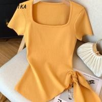 ราคา พร้อมส่ง เสื้อครอปไหมพรมคอวี ใส่สบายมาก มินิมอล ยืดกำลังดีเรียบหรู (41303711350)