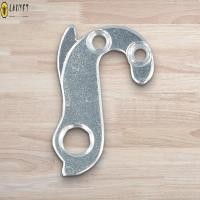 ราคา ที่แขวนตีนผีสำหรับจักรยาน คุณภาพสูง ใช้ได้กับหลายโมเดล เช่น Giant Defy (58051126705)