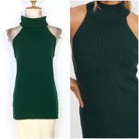 ราคา Top ผ้ายืดร่องสีเขียวเข้ม คอพับ (27989696151)