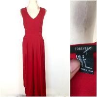 ราคา Forever 21 จั๊มสูทสีแดงสภาพใหม่ size S (49201004844)