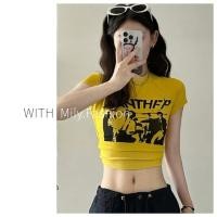 ราคา Milyfashion เสื้อยืดแขนสั้นพิมพ์ลายวินเทจสไตล์อเมริกันสำหรับผู้หญิงเสื้อเปิดไหล่ผ้าฝ้าย100 แบบสั้นเข้ารูปใส่แล้วดูผอมหวานสำหรับฤดูร้อน (26608338925)