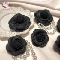 ราคา เข็มกลัด Retro หลากสีสำหรับผู้หญิง พร้อมสร้อยคอมุกและเข็มขัดหรูหรา (51550534788)