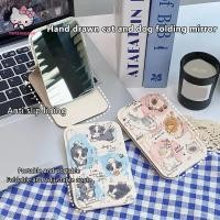 ราคา ตู้กับข้าว ผู้หญิงมินิกระจกพับแต่งหน้ากระจกมือแบบพกพาด้านเดียวมินิกระจกเครื่องสําอางพับความละเอียดสูงเครื่องมือโต๊ะเครื่องแป้ง ไทย (29775410952)