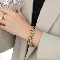 ราคา สร้อยข้อมือโซ่คิวบาสแตนเลส ล็อคหัวเข็มขัดญี่ปุ่น18พันชุบทองเครื่องประดับแพ้ง่ายสําหรับผู้หญิง (41968443136)