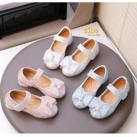 ราคา sรองเท้าเด็ก หน้าร้านอยู่รัชดา ลองได้ H187 สีเงิน ชมพู ฟ้า ติดโบว์สีสวย เกร็ดวิ้งๆ (40409213893)