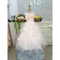 ราคา ชุดราตรีเด็ก หน้าร้านอยู่รัชดา ลองได้ถ่ายรูปเองจากชุดจริง W19230 สีชมพู กระโปรงยาว ประดับดอกไม้ สวยเรียบหรู (40107515304)