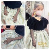ราคา ถุงมือเด็ก มีหน้าร้านอยู่รัชดา GL18 สีดำ ถุงมือตาข่ายเพชรยาวสวยหรูมาก (22725198797)