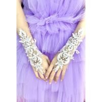 ราคา ถุงมือเด็ก มีหน้าร้านอยู่รัชดา KS022 สีขาว ผ้าลูกไม้แบบคีบยาว ติดมุก (28266613768)