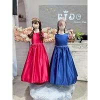 ราคา sชุดราตรีเด็ก หน้าร้านอยู่รัชดา ลองได้ถ่ายรูปเองจากชุดจริง W19217 สีแดง น้ำเงิน แขนสั้น กระโปรงยาว เรียบหรู (44454240420)