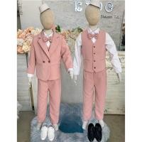 ราคา สูทเด็กผู้ชาย หน้าร้านอยู่รัชดา ลองได้ถ่ายรูปจากชุดจริง S180 สีชมพู เซ็ตสูท5ชิ้น สูท เสื้อเชิ้ต กั๊ก กางเกง หูกระต่าย (26329127239)