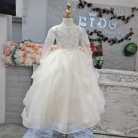 ราคา ชุดราตรีเด็ก หน้าร้านอยู่รัชดา ลองได้ถ่ายรูปจากชุดจริง W18875สีทอง แขนยาว คอปักมุก กระโปรงยาวสวยวิ้ง หรูสุดๆ (25655076416)