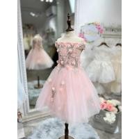 ราคา ชุดราตรีเด็ก หน้าร้านอยู่รัชดา ลองได้ถ่ายรูปจากชุดจริง W18558 สีชมพู เปิดไหล่ โอบแขน กระโปรงยาว (19379876846)