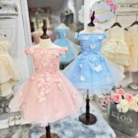 ราคา sชุดราตรีเด็ก หน้าร้านอยู่รัชดา ลองได้ถ่ายรูปจากชุดจริง W18556 สีฟ้า สีโอรส เปิดไหล่ปักดอกไม้ผีเสื้อกระโปรงหน้าสั้นหล (17697439239)