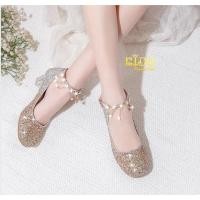 ราคา รองเท้าเด็กออกงาน หน้าร้านอยู่รัชดา ลองได้ H154 สีทอง ทูโทน เพชรระยิบระยับ ประดับด้วยสร้อยมุกตรงสายรัดรองเท้า ส้นแก้ว (29204106367)