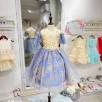 ราคา ชุดราตรีเด็ก หน้าร้านอยู่รัชดา ลองได้ถ่ายรูปจากชุดจริง W18642 สีน้ำเงิน แขนยาว กระโปรงยาว ปักทองประดับ (22469451417)