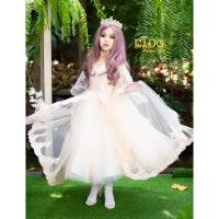 ราคา ชุดราตรีเด็ก หน้าร้านอยู่รัชดา ลองได้ถ่ายรูปเองจากชุดจริง F179 สีทองคอแหลมปักเลื่อมที่ตัวเสื้อ ชายกระโปรงประดับด้วยลู (6835164402)