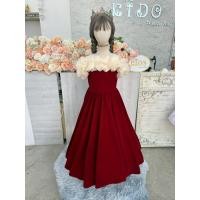 ราคา ชุดราตรีเด็ก หน้าร้านอยู่รัชดา ลองได้ถ่ายรูปจาชุดจริง 8W18823 สีแดง หน้าอกติดระบาย ชุดยาวผ้ากำมะหยี่ น่ารักสวยหรู (26108050836)