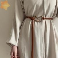 ราคา เข็มขัดผู้หญิงสายเงินผูกปม สไตล์ลำลอง มีเชือกหัวเข็มขัดสีทองและสายสีดำ (50050176885)