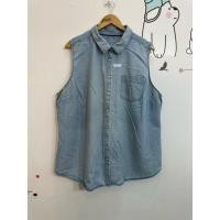 ราคา เสื้อยีนส์บาง แขนกุด กัํก สีอ่อน ขนาด 58 29 ย425 ดูภาพให้ชัดเจนก่อนสั่งซื้อ ตำหนิตามภาพ (42502116224)